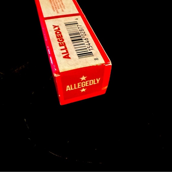 New JEFFREE STAR Allegedly Lip Liner - Picture 4 of 5